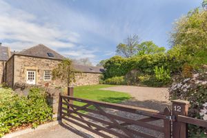 Photo 21- click for photo gallery